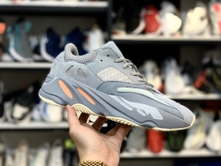 GIÀY YEEZE 700 INERTIA NAM NỮ CAO CẤP NHẸ ÊM (XÁM)