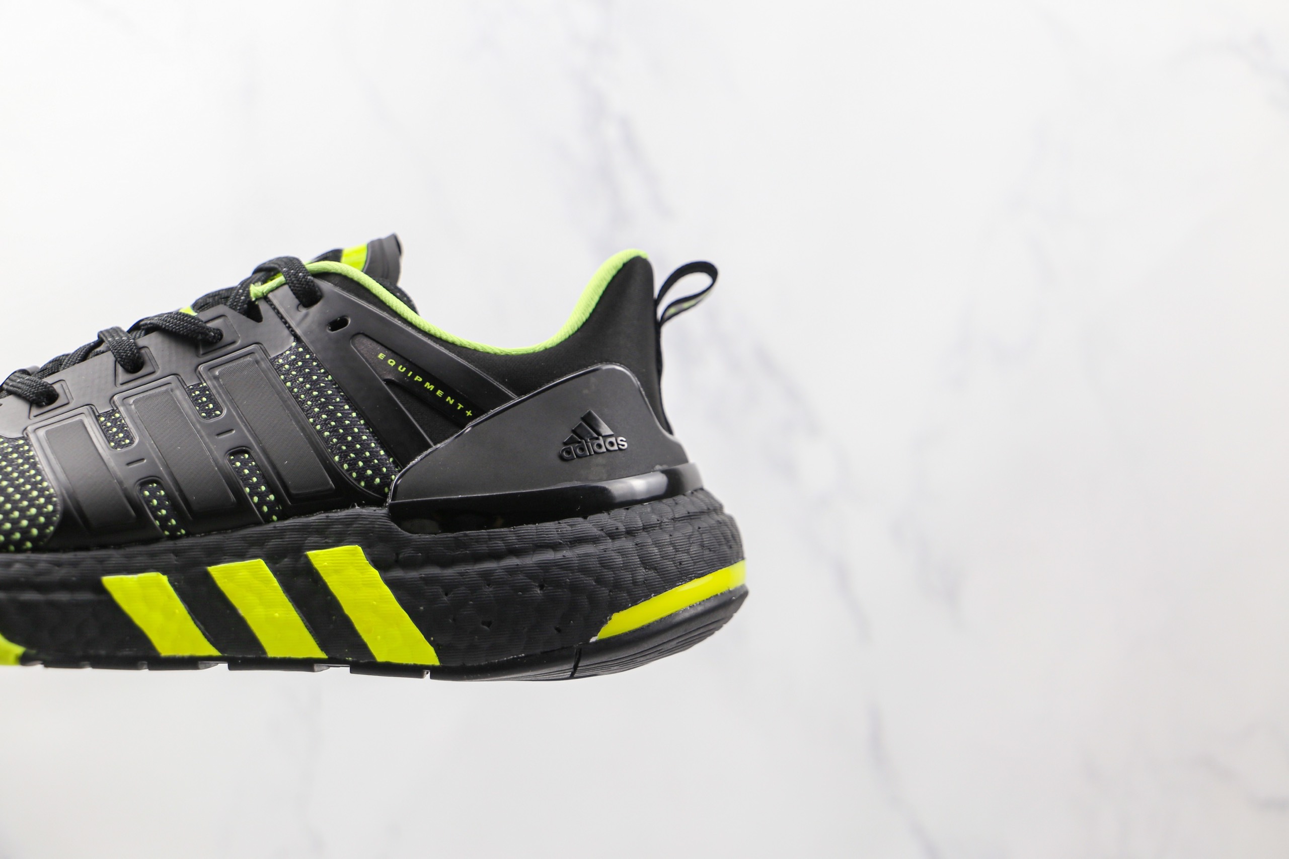 GIAY EQT BOOST 2022 NAM M I CAO C P NH EM EN NEON Giay Adidas