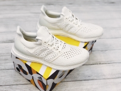GIÀY ULTRA BOOST CLIMA NAM NỮ MỚI (TRẮNG)